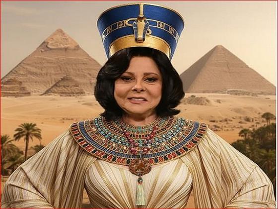قبل افتتاح المتحف الكبير.. إسعاد يونس ترتدي الزي الفرعوني وتوجه رسالة فخر بمصر