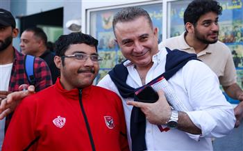 انتخابات الأهلي.. الفنان أحمد سعيد عبد الغني يدلي بصوته