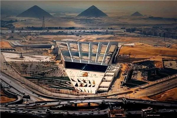 وزارة السياحة والآثار تواصل استعداداتها النهائية للافتتاح المرتقب غدا للمتحف المصري الكبير 