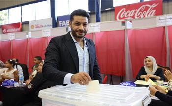 انتخابات الأهلي.. شريف عبد الفضيل يشارك في الإدلاء بصوته