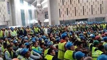 «إحنا اللي بنينا المتحف».. العمال كلمة السر في ملحمة بناء الصرح العظيم (صور)