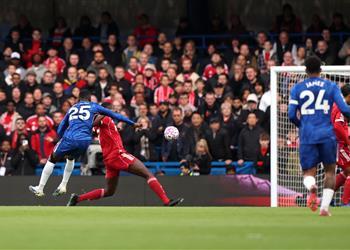 الشوط الأول.. تشيلسي يتقدم على ليفربول في الدوري الإنجليزي