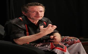 كليف باركر.. رائد الفانتازيا السوداء في الأدب والسينما