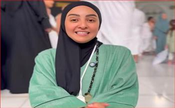 هلا رشدي: ارتديت الحجاب في سن 16 وكان القرار ثابتًا منذ البداية