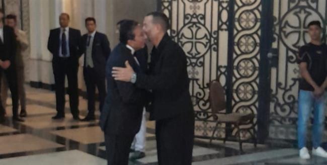 هاني رمزي يحتفل بزفاف نجله في حفل عائلي بالقاهرة 