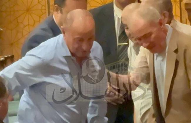 محمود الخطيب يشارك في عزاء عم محمد الجارحي عضو مجلس إدارة الأهلي  