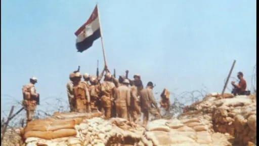 في ذكري الـ52 لحرب أكتوبر.. نجوم تركوا الأضواء وساروا نحو الجبهة    