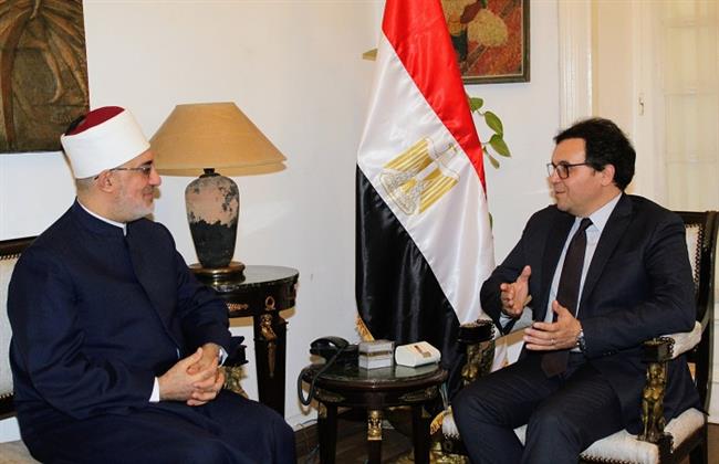 وزير الثقافة يستقبل مفتي الجمهورية لبحث تعزيز التعاون في نشر الوعي والفكر المستنير
