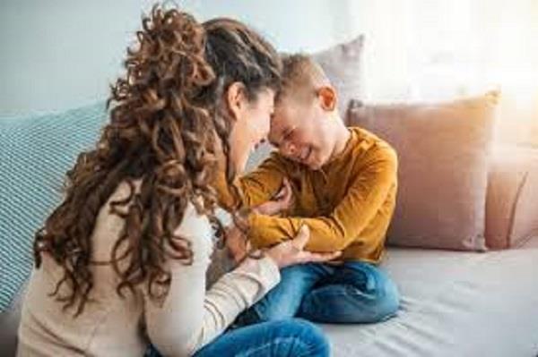 تعرفي على الأساليب الأربعة للتربية الواعية