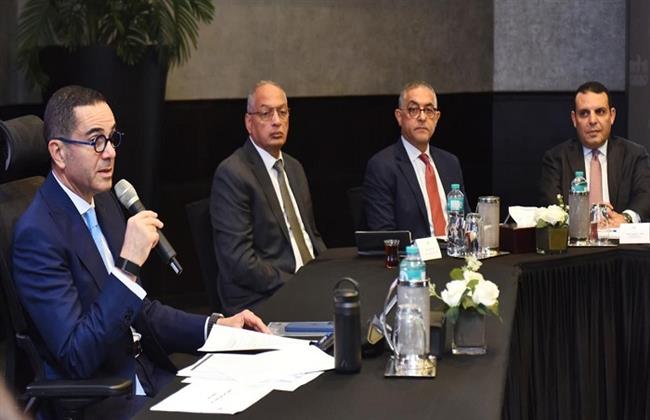 وزير الاستثمار  يترأس اجتماع الجنة الإقتصادية للمجلس التنسيقى الأعلى المصري السعودي