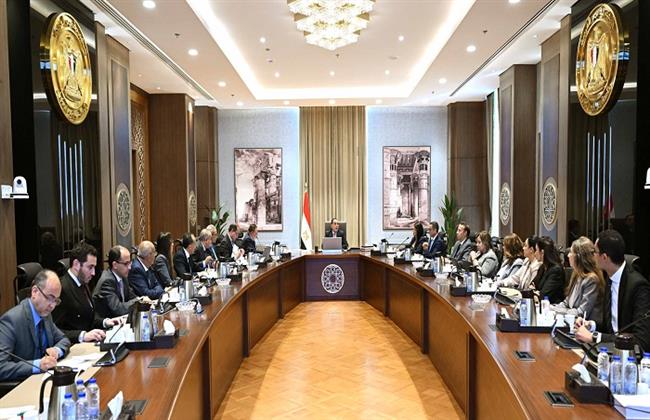 رئيس الوزراء يتابع مستجدات إجراءات تنفيذ برنامج الإصلاح الاقتصادي المصري