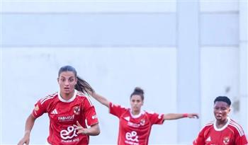 الأهلي يواجه المصري في بطولة دوري كرة القدم النسائية