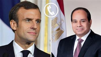 الرئيس السيسي يبحث هاتفياً مع ماكرون جهود وقف حرب غزة