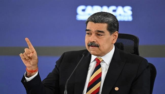 رئيس فنزويلا يطلب من بابا الفاتيكان المُساعدة في الحفاظ على السلام