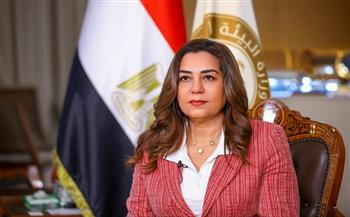 وزيرة التنمية المحلية تتوجه إلى مدينة أبوظبي للمشاركة في المؤتمر العالمي للحفاظ على الطبيعة