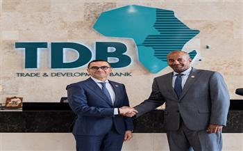 الخطيب يبحث مع رئيس مجموعة بنك التجارة والتنمية التابع للكوميسا فرص تعزيز التجارة البينية 