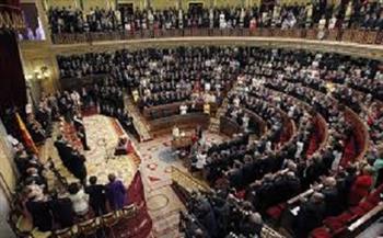البرلمان الإسباني يوافق على حظر بيع الأسلحة إلى إسرائيل