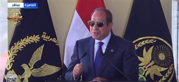 الرئيس السيسي يوجه التحية لأسر خريجي أكاديمية الشرطة