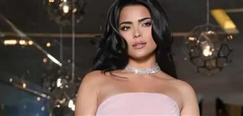 أسماء جلال: لا أهتم يالتدخل في حياة الأخرين