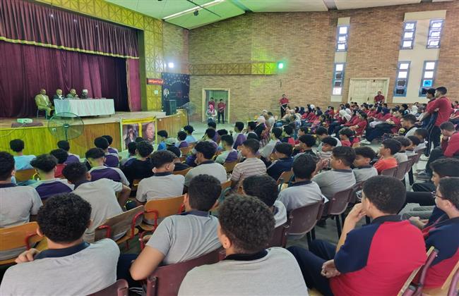 ندوة توعوية بالإسكندرية لتثقيف الطلاب حول أهمية حماية مرفق السكك الحديدية    