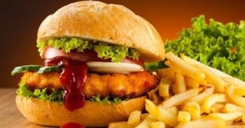 انتبه  الوجبات السريعة تؤثر على ذاكرتك