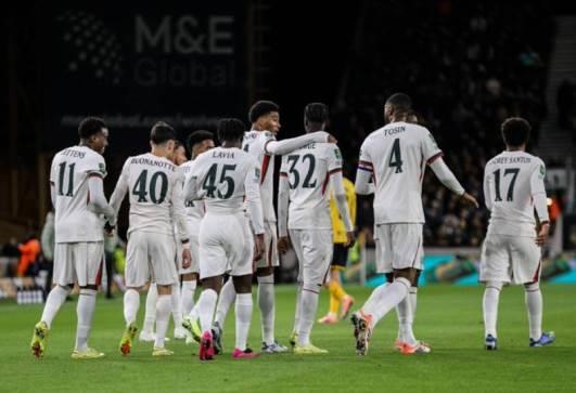 الدوري الإنجليزي.. توتنهام في مواجهة نارية ضد تشيلسي 