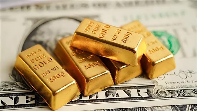 الذهب يواصل مكاسبه في أكتوبر للشهر الثالث تواليا رغم تباطؤ الزخم الصعودي