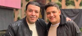 مصطفى كامل ونجله فتحي يجتمعان فى دويتو لأول مرة 