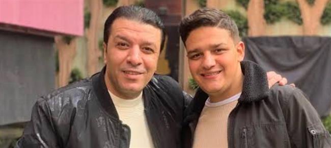 مصطفى كامل ونجله فتحي يجتمعان فى دويتو لأول مرة 