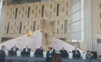 انطلاق المؤتمر الصحفي الرسمي للإعلان عن افتتاح المتحف المصري الكبير| صور 