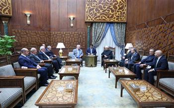 شيخ الأزهر يستقبل رئيس منظمة فرسان مالطا لبحث تعزيز التعاون المشترك