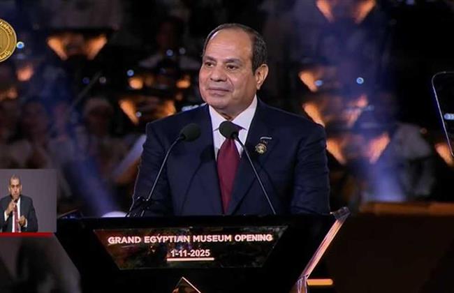 رئاسة الجمهورية: ملوك ورؤساء وأمراء الدول الشقيقة والصديقة تلقوا نموذجاً مصغراً للمتحف الكبير