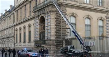 مكتب الادعاء في باريس: توجيه اتهامات لشخصين آخرين في قضية سرقة المجوهرات من متحف اللوفر