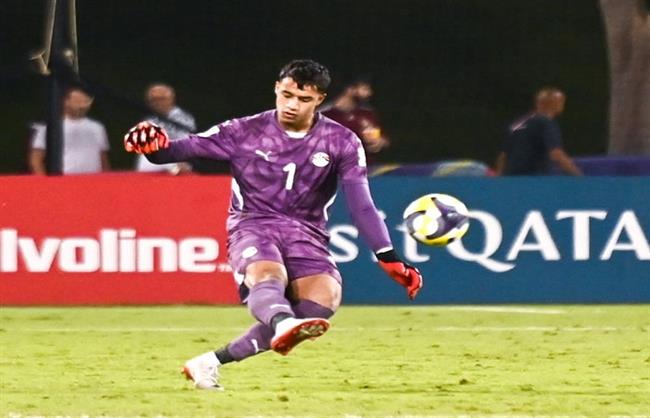 كأس العالم للناشئين.. عمر عبد العزيز يتصدى لركلة جزاء إنجلترا ببراعة