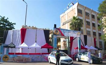 مدير أمن الجيزة يتفقد خدمات تأمين لجان انتخابات البرلمان