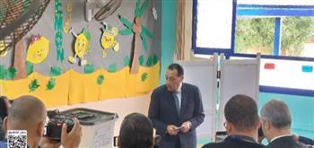 رئيس الوزراء يدلي بصوته في انتخابات مجلس النواب