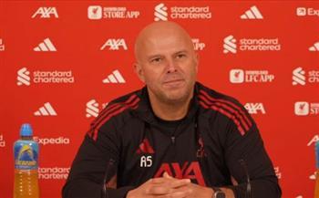 سقوط مدوي جديد لليفربول.. هل يرحل سلوت بعد تراجع النتائج؟