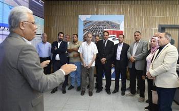 محافظ بورسعيد يتفقد محطة معالجة مياه مصرف بحر البقر بشرق بورسعيد 