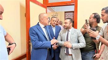 محافظ الأقصر ومدير فرع هيئة الرعاية الصحية يتابعان تنفيذ خطة التأمين الطبي للانتخابات ضمن حملة “انتخب واتطمن”