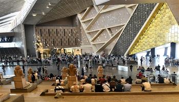 خلال 6 ساعات.. المتحف المصري الكبير يستقبل 12 ألف زائر