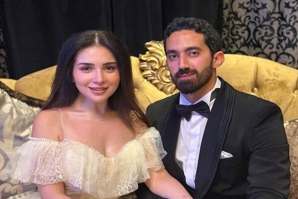 مي عز الدين تعلن زواجها من الدكتور أحمد تيمور