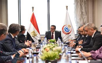 وزير الصحة يستقبل ممثلي مالتي كير فارما الإيطالية وهيئة الدواء المصرية وجيبت جيبتو فارما