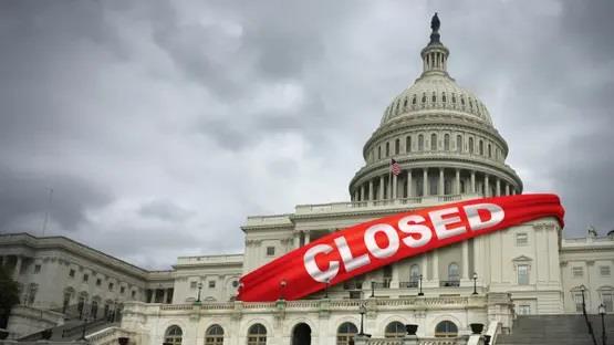 البيت الأبيض: ترامب يأمل في توقيع مشروع قانون ينهي الإغلاق الحكومي الليلة