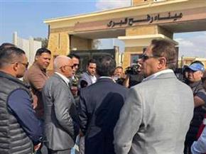 سفير سنغافورة بالقاهرة يتفقد معبر رفح البري