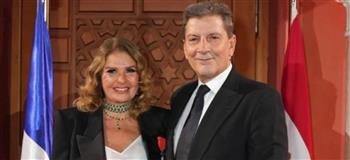 منح يسرا وسام «جوقة الشرف» الفرنسى تقديراً لمسيرتها الفنية 