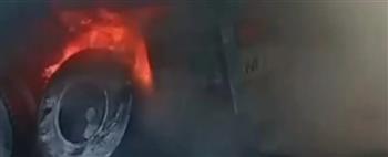  الحماية المدنية تسيطر على حريق بإطارات مقطورة تريلا على الدائرى