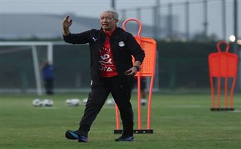 كأس العرب: "طولان" يستدعي محمد عادل وإسلام سمير لـ معسكر منتخب مصر  