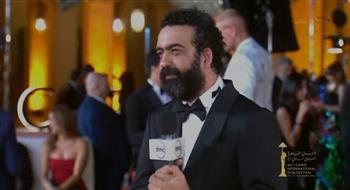 ماندو العدل يكشف عن رحلته مع الإخراج وفيلمه الأول في مهرجان القاهرة السينمائي