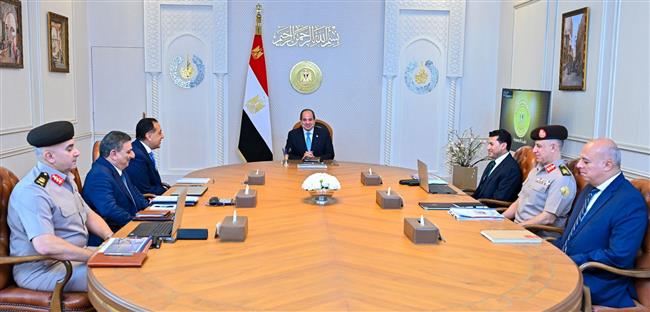 الرئيس السيسي يؤكد ضرورة الاهتمام بالشباب ونشر ثقافة الرياضة بين الشعب المصري