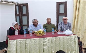 انعقاد الجمعية العمومية لمجلس الآباء والمعلمين بإدارة الغردقة التعليمية 